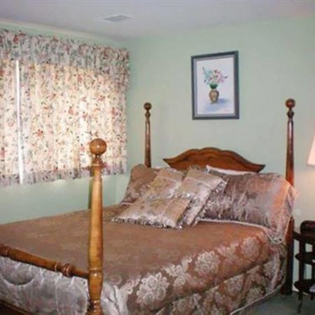 Montague Inn Saginaw Zewnętrze zdjęcie