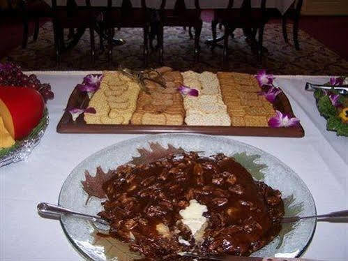 Montague Inn Saginaw Zewnętrze zdjęcie